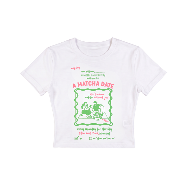 A Matcha Date Baskılı Crop Tişört – Modal Kumaş, Esnek ve Rahat, Kadın T-Shirt