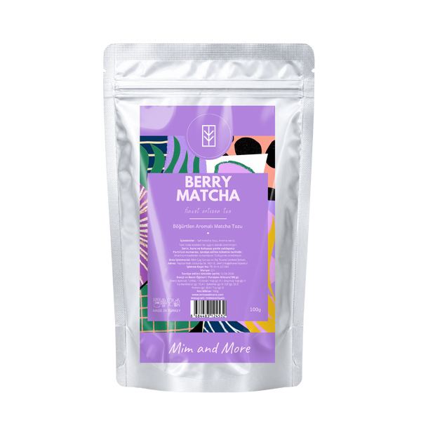 Berry Matcha – Orman Meyve Aromalı Ceremonial Grade Matcha Tozu 100 g