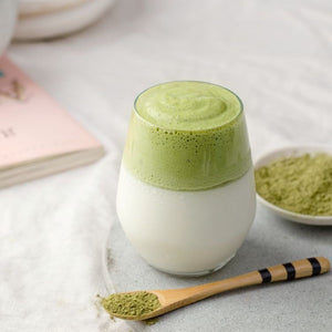 Coconut Matcha – Hindistan Cevizi Aromalı Ceremonial Grade Matcha Tozu 25 g