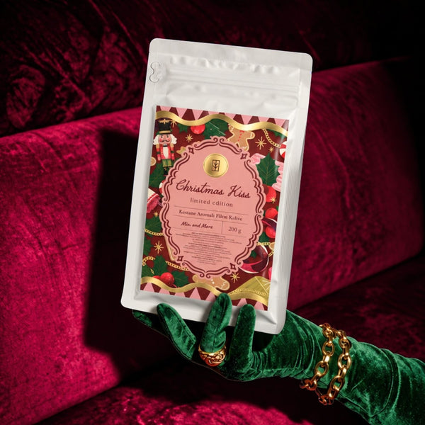 Christmas Kiss Öğütülmüş Kahve — Kestane Aromalı Filtre Kahve