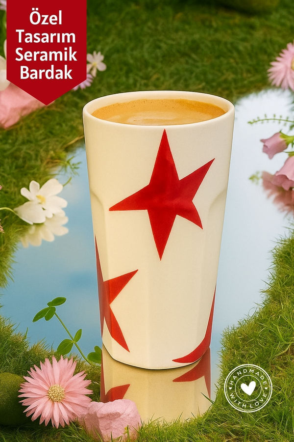 Kırmızı Yıldız Desenli Seramik Bardak – El Yapımı Seramik Bardak 390 ml