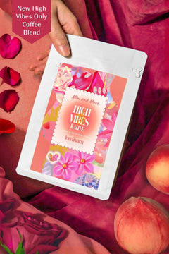 Luminara Studio x High Vibes Only Peach & Rose Coffee - Şeftali & Gül Aromalı Filtre Kahve, 200 gr